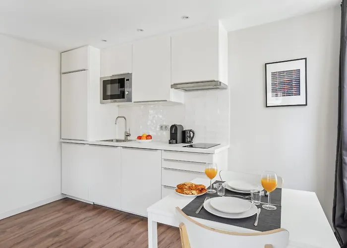 Serenty - 1br - Republique & Le Marais Apartment
